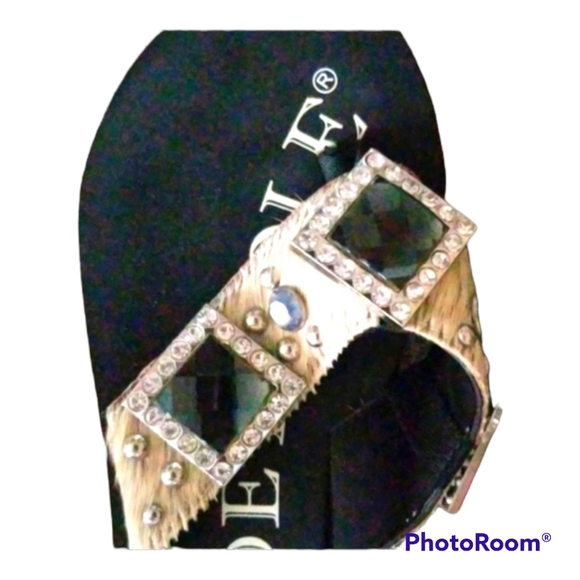 Hide and Sole thong wedge sandals - Picture 3 of 4